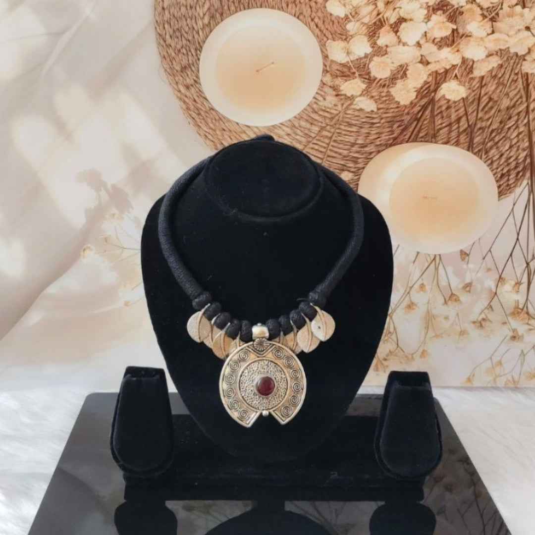 Ethnic Dori Necklace with Antique Finish Stone Pendant