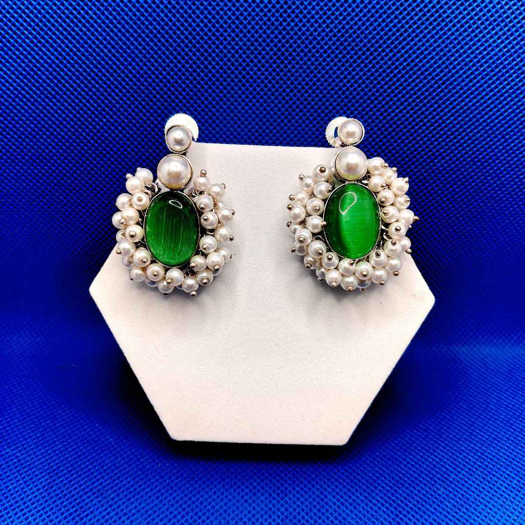 Vintage Style Sterling Silver Pearl Cluster Stud Earrings with Cat's Eye Gemstone